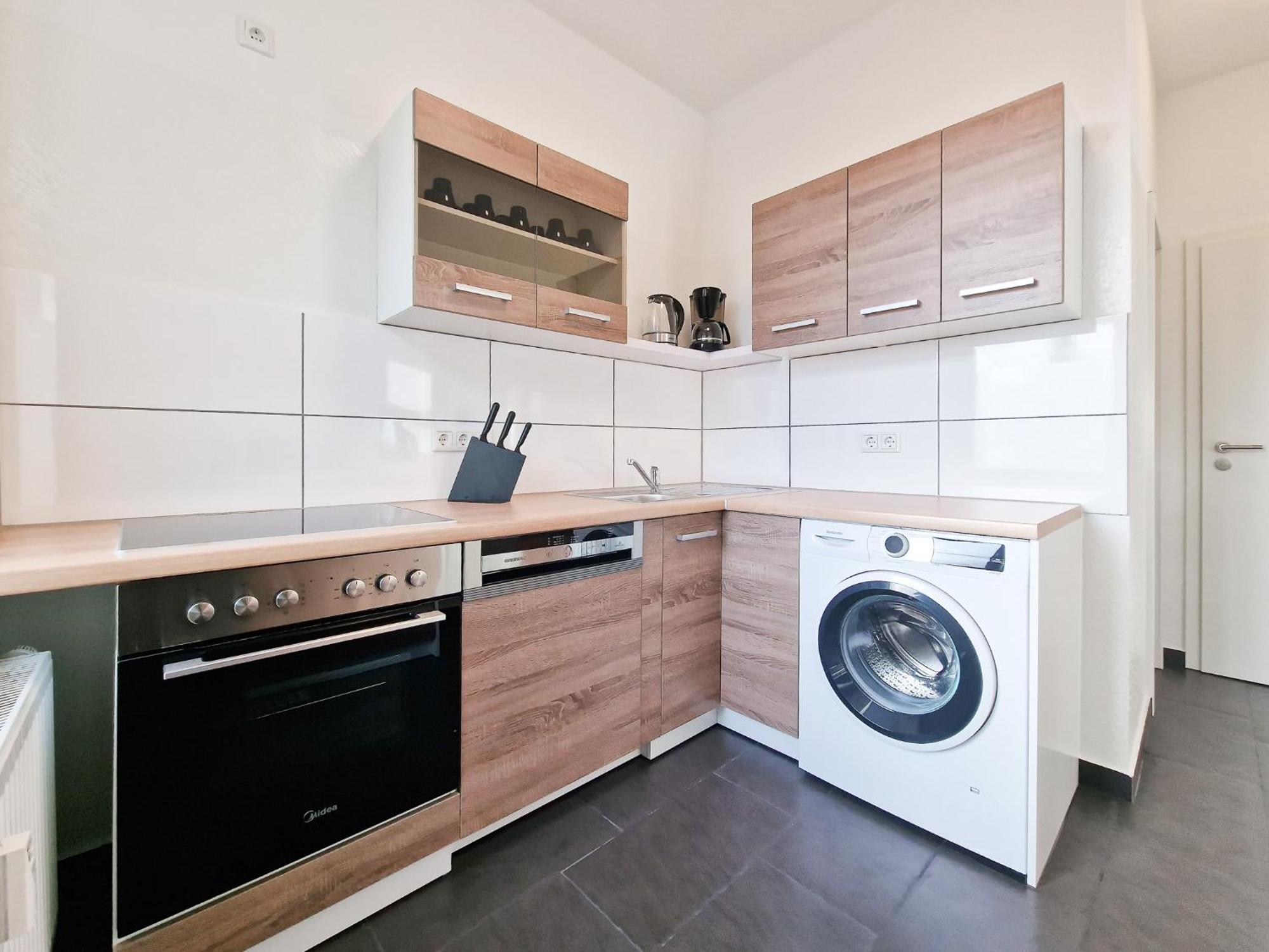 Raj Living - 1 Or 4 Room Apartments - 15 Min To Messe Dus - 10 Min Old Town Dus Düsseldorf Exterior foto